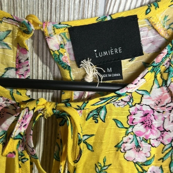 Lumiere Short Romper Size M - Picture 2 of 6